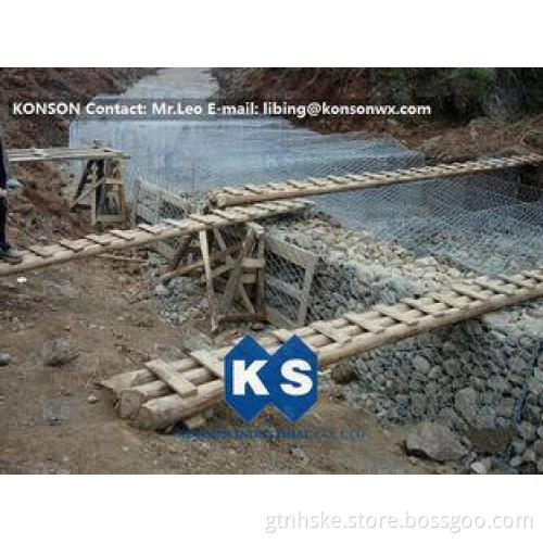 Hot Dip Galvanized Wire 2x1x1m PVC Coated Gabion Boxes Prev